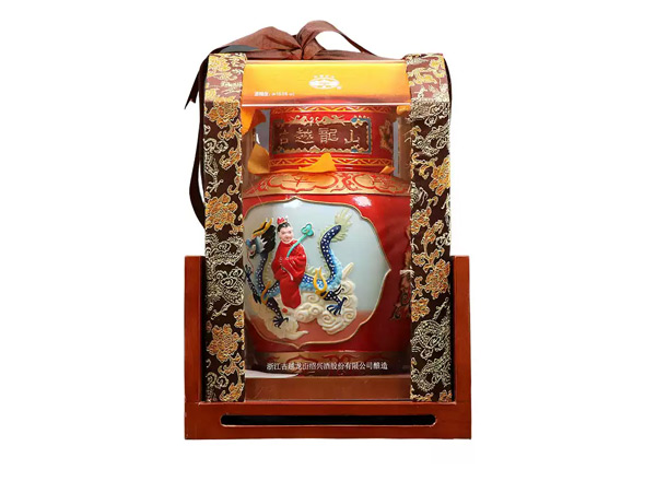 湛江古越龙山黄酒回收古越龙山状元及第二十年陈酿2.5L工艺浮雕黄酒